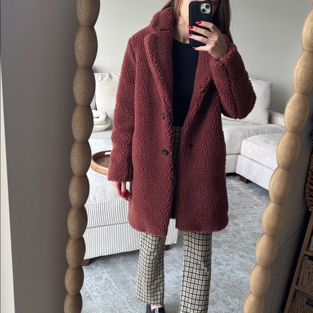 Aritzia Wilfred free red teddy Faux Fur Coat jacket Sherpa shearling cocoon rust